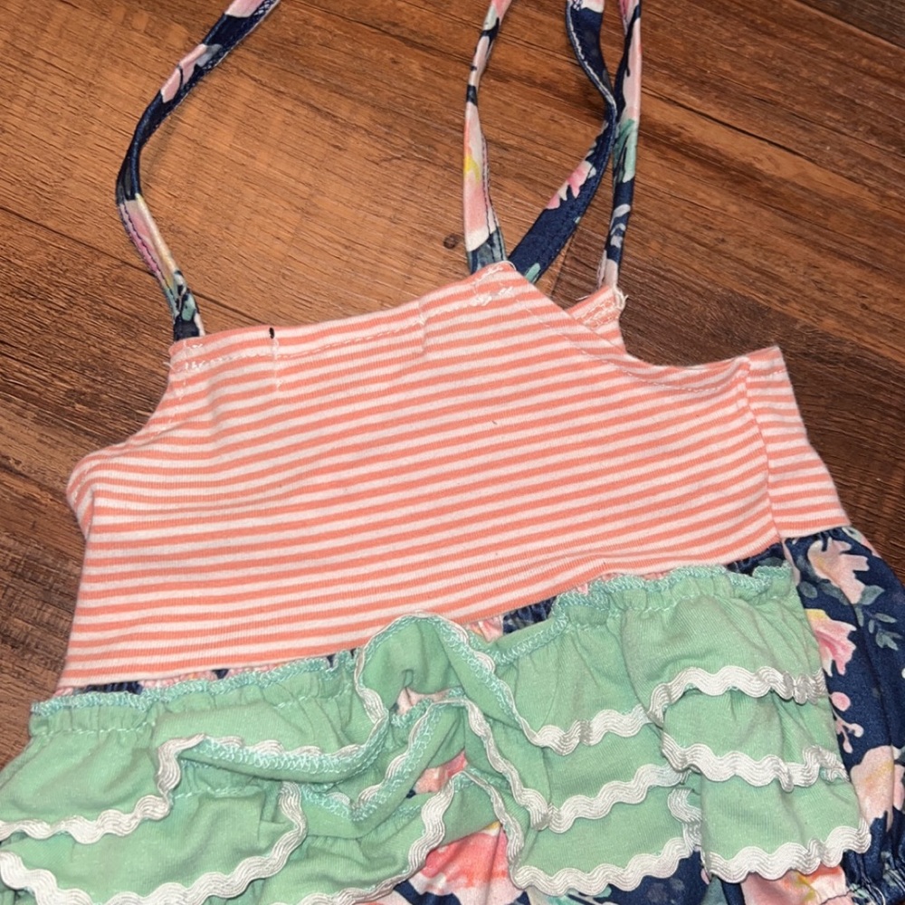 Romper - Picture 2 of 2